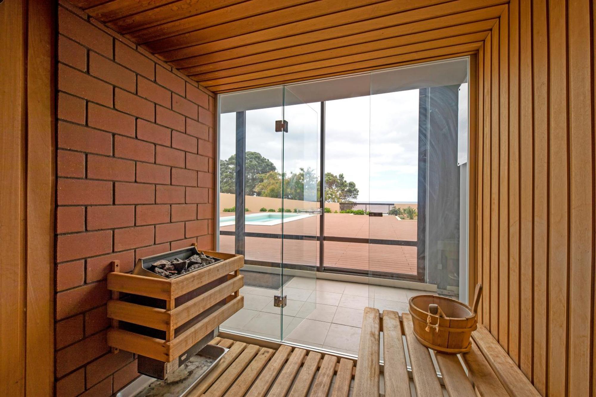 Hotel Pestana Bahia Nature & Vila Franca do Campo